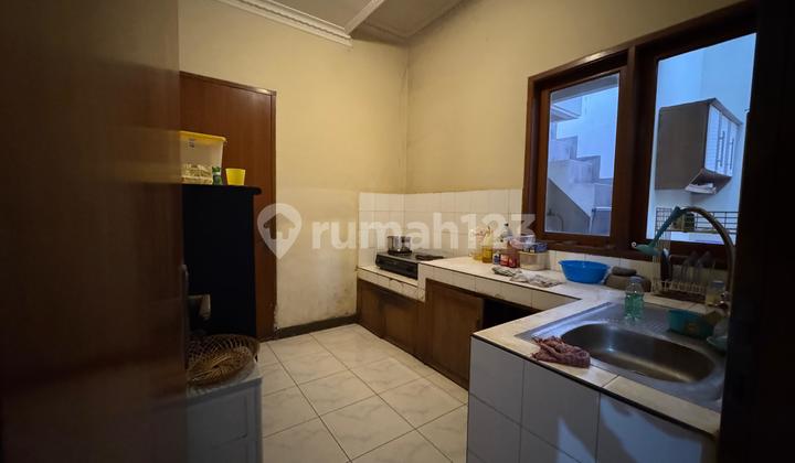 Rumah Lama Terawat di Tanjungsari Antapani 2