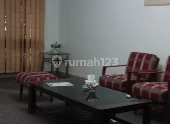 Rumah di Mainroad Dago Cocok untuk Usaha Maupun Kantor Rumah di Mainroad Dago Cocok untuk Usaha Maupun Kantor