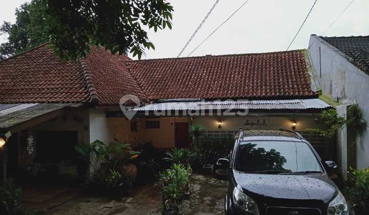 Rumah / Kost Strategis Setiabudi Bawah Lahan Besar! Rumah / Kost Strategis Setiabudi Bawah Lahan Besar!