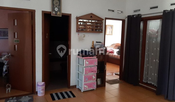 Affordable Well-Maintained House Beautiful Stone Batununggal 2