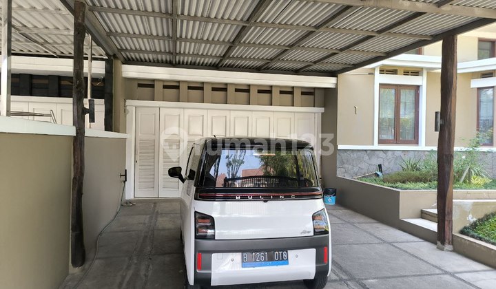 Comfortable Ready-to-Live Home in Kota Baru Parahyangan with Lake View 2