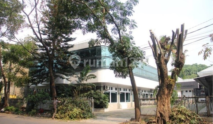 Gedung Kantor bisa untuk Gudang atau Pabrik di Ciateul Bandung Kota