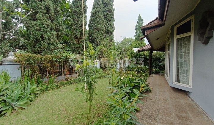Rumah terawat terusan Sutami dekat kampus Maranatha 2