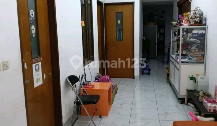 Rumah Siap Huni Semi Furnished di Mekarwangi 2