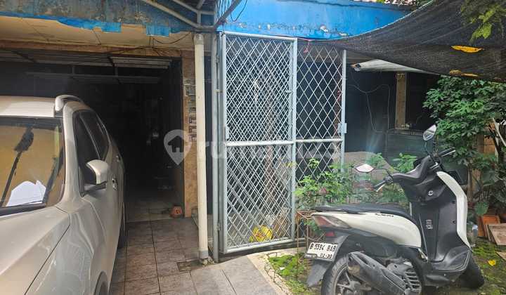 Rumah + Kost Utan Kayu, Jakarta Timur (Pusat Kota) 2