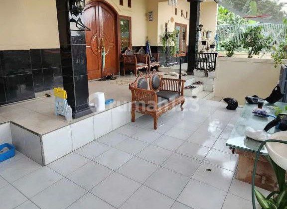 Beautiful and serene neighborhood house in Villa Bandung Indah, near Cileunyi toll gate. 2