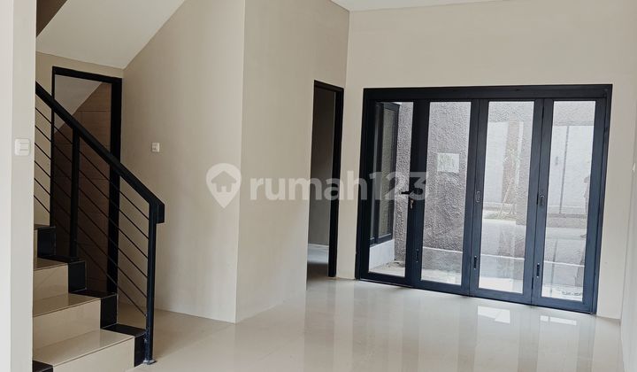 Dijual Rumah Bagus Kompleks Bintaro Serpong 2 Lantai