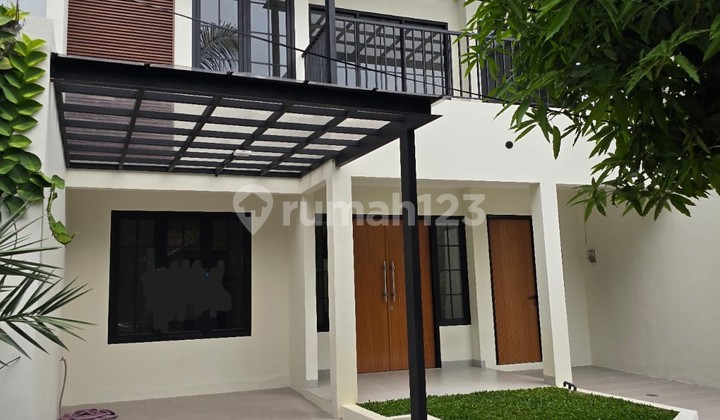 In Graha Bintaro, South Tangerang