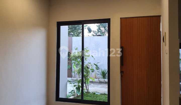 Rumah Semi Furnished Bintaro, Tangerang Selatan