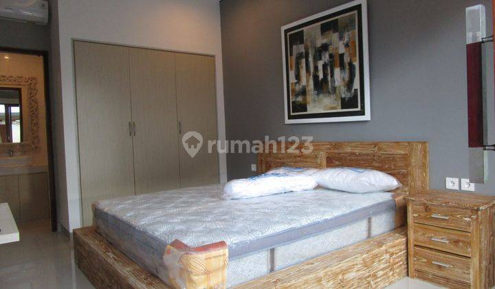 Modern Minimalist 2 Bedroom Villa On Beach Side