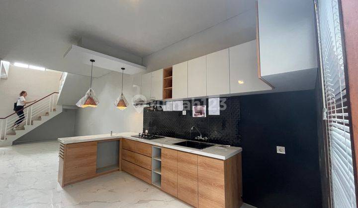Brand New 3 Bedroom House 7