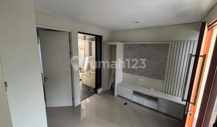 House in Northwest Park 2