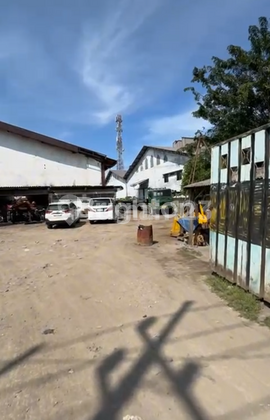 Gudang Di Jalan Raya Margomulyo Siap Pakai