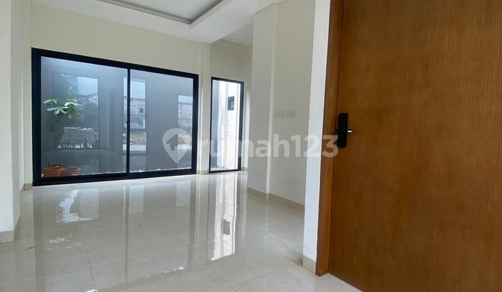 Rumah  di Veteran - Pesanggrahan - Dalam Komplek 2