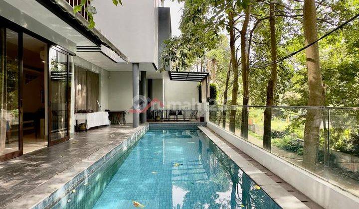 Rumah
minimalis Kemang Tropical With Private Lift Jakarta Selatan 2