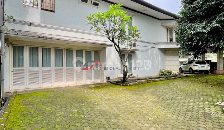 For sale luxurious ready-to-occupy and well-maintained house in Cilandak, South Jakarta