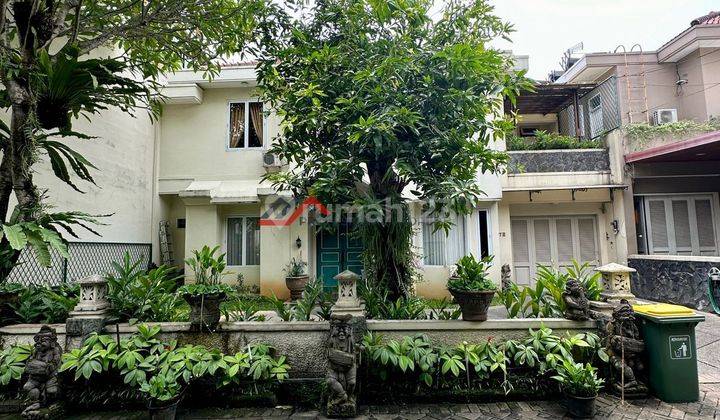 Margasatwa
rumah Bagus Dalam Townhouse Dekat Tol
cilandak Jakarta 1