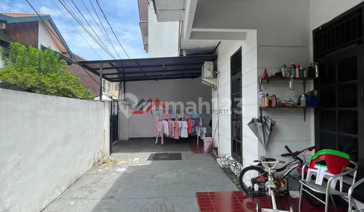 Rumah Dalam Komplek Cilandak Dekat dengan MRT Fatmawati Jktsel