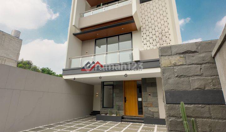 RUMAH BARU DI AMPERA KEMANG WITH PRIVATE POOL   2