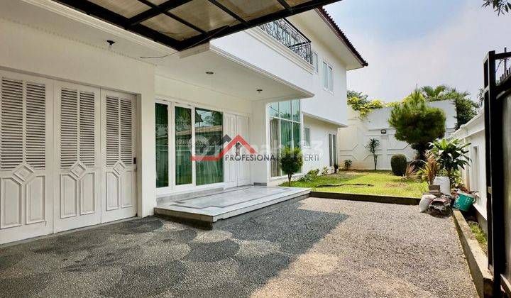 RUMAH CLASSIC DI AMPERA KEMANG SIAP HUNI DALAM COMPOUND  1