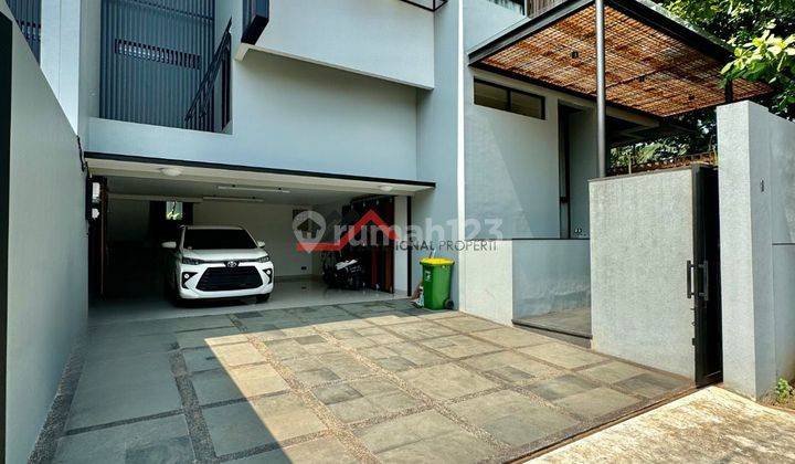 KEMANG BRAND NEW LUXURIOUS  MODERN̈ HOUSE  WITH PREMIUM AREA  2