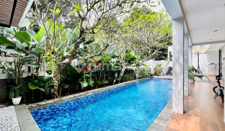 Modern Tropical Design House in a Premium Complex in Kemang, South Jakarta.