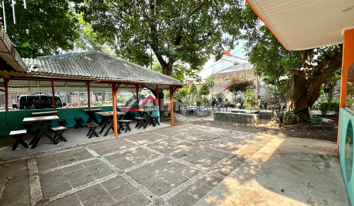 Rumah Siap Huni Dengan Halaman Luas di Lebak Bulus 2