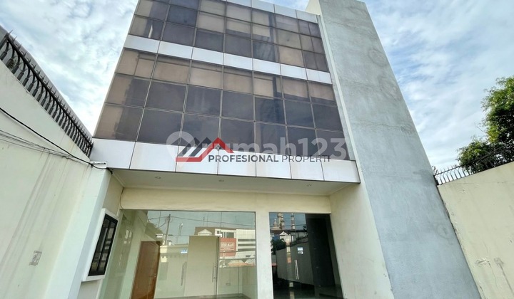 Ready-to-Use Mini Building in Cilandak KKO, South Jakarta Ready-to-Use Mini Building in Cilandak KKO, South Jakarta