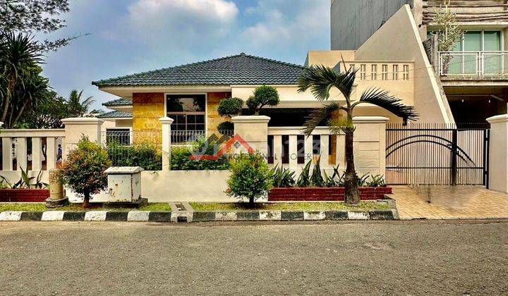 Rumah New Renovated Komplek Tanjung Barat Jakarta Selatan. 1