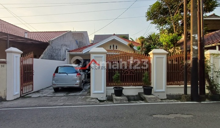 Rumah Siap Huni 1 Lantai dengan Halaman Luas Dekat MRT Cipete Jakarta Selatan Rumah Siap Huni 1 Lantai dengan Halaman Luas Dekat MRT Cipete Jakarta Selatan