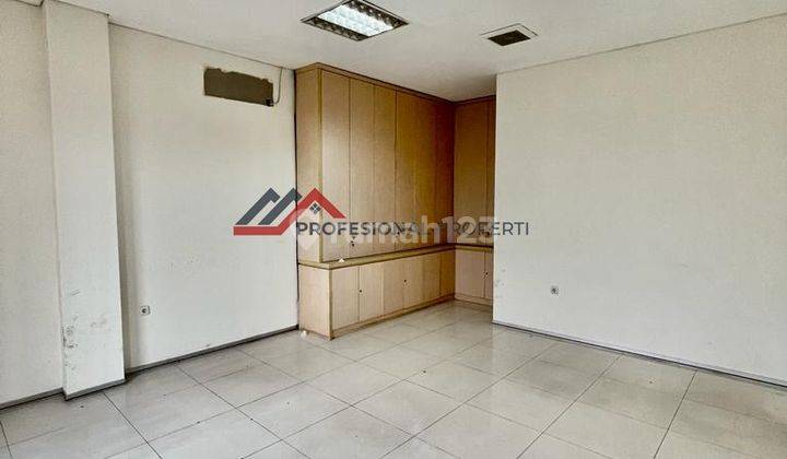 Lima Unit Ruko Zona Komersil di Pasar Tebo Ruko Bagus SHM 2