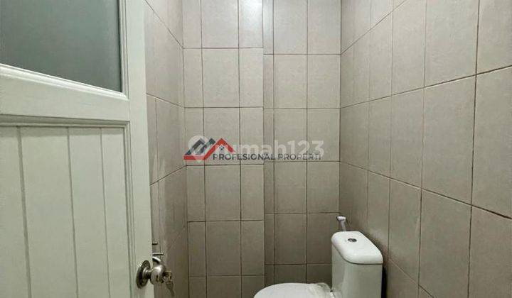 Ruko zona komersil premium area Pondok Gede 5