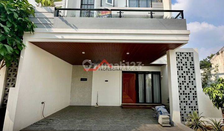 Jagakarsa 2 Unit Rumah Siap Huni Dalam Town House Rumah 3 Lantai SHM Bagus 1