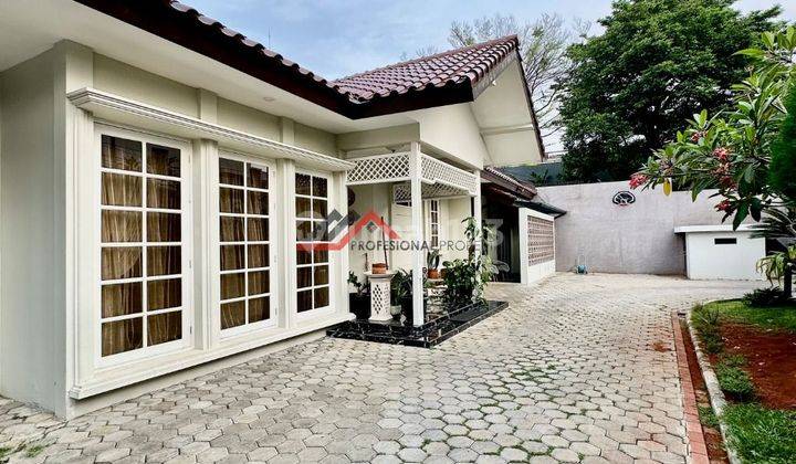 Pejaten Barat Jakarta Selatan Rumah Bagus Classic Moderen 2