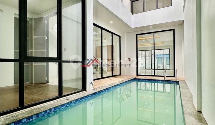 Rumah Baru Dalam Komplek Bagus Dekat Mrt Fatmawati