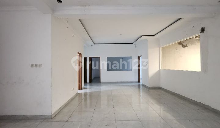 Rumah Hitung Tanah Dalam Komplek Harga di Bawah NJOP di Kebayoran Baru, Jakarta Selatan