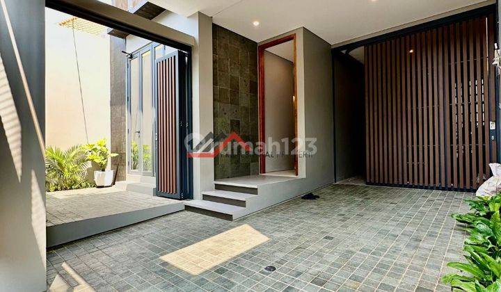 Pondok Indah Jaksel Brand New Moderen Minimalis Lokasi Dekat Ke Mall  2