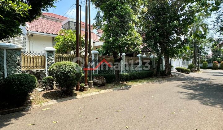 House in Flood-Prone Complex Strategic Location 2