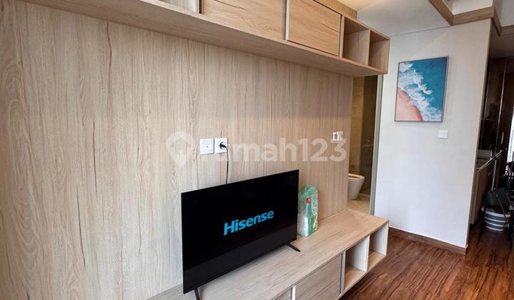 Disewakan 2 Br Taman Anggrek Residence