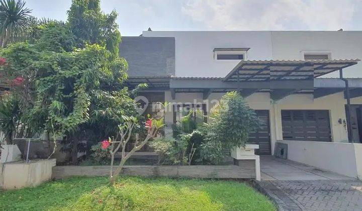 Rumah 2 Lantai Bagus Unfurnished SHM di Disewakan Rumah Royal Residence Cluster Windsor Surabaya, Surabaya 1