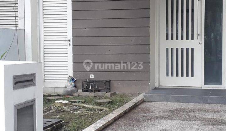 Rumah 2 Lantai Bagus Unfurnished SHM di Dijual Rumah Prambanan Cluster Kertabumi Surabaya, Surabaya 2