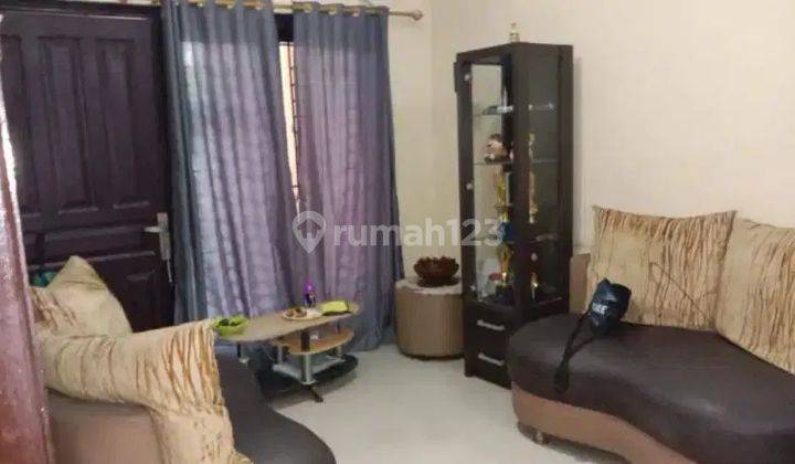 Rumah 2 Lantai Bagus Unfurnished SHM di Dijual Rumah Wiguna Selatan Indah Surabaya
, Surabaya 2