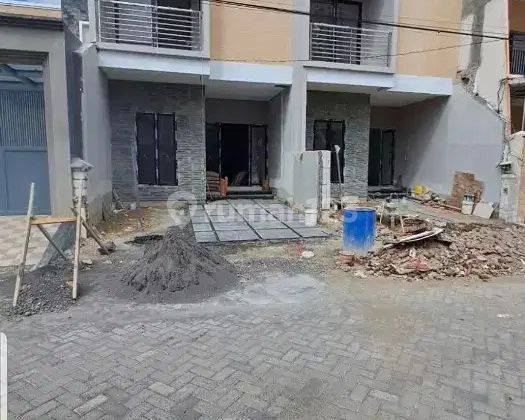 Rumah 2 Lantai Bagus Unfurnished SHM di Dijual Rumah Villa Kalijudan Surabaya (NEW), Surabaya 1