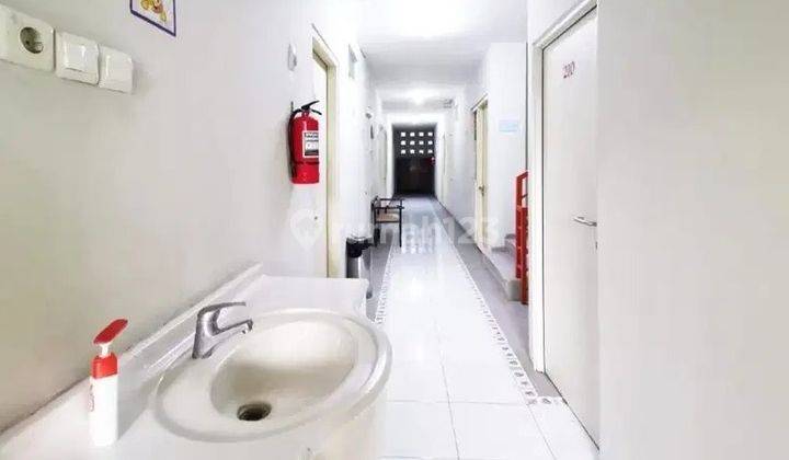 Rumah 3 Lantai Bagus Furnished SHM di Dijual Rumah Kost Jalan Kedondong Surabaya, Surabaya Pusat Kota Dan Perdagangan Serta Perkantoran,dekat Dengan Jalan Cempaka 2