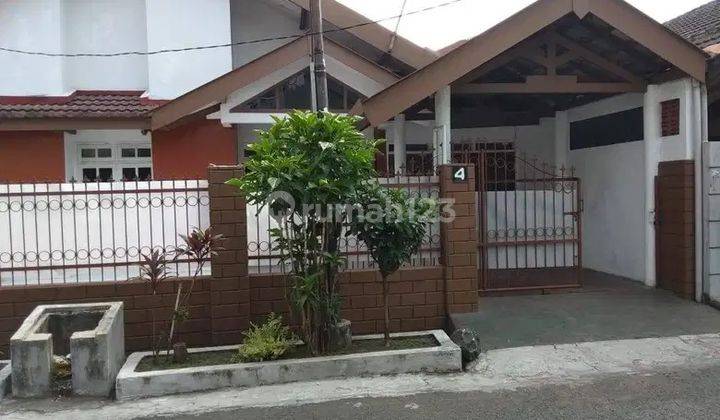 Rumah Bagus Unfurnished di Dijual Rumah Cipta Menanggal Surabaya, Surabaya 1