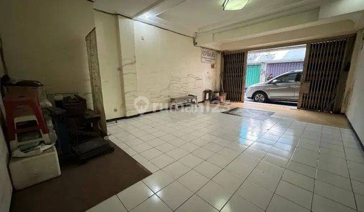 Ruko di Dijual Ruko Surya Inti Permata Jemur Andayani Surabaya, Surabaya 240 M Bagus SHM 2