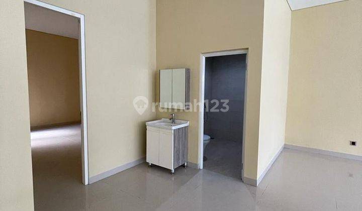 Rumah 2 Lantai Bagus Unfurnished di Dijual Rumah Pakuwon City Cluster San Diego Surabaya (NEW)
, Surabaya 2