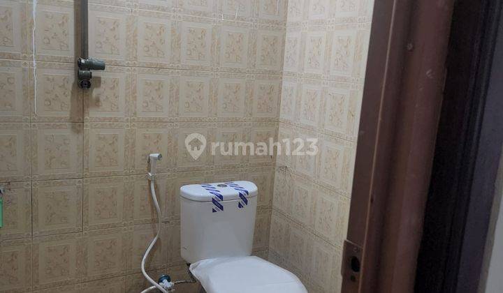 Rumah 2 Lantai Bagus Unfurnished SHM di Dijual Rumah Kutisari Indah Utara Surabaya, Surabaya Dekat Dengan Universitas Petra Surabaya 2