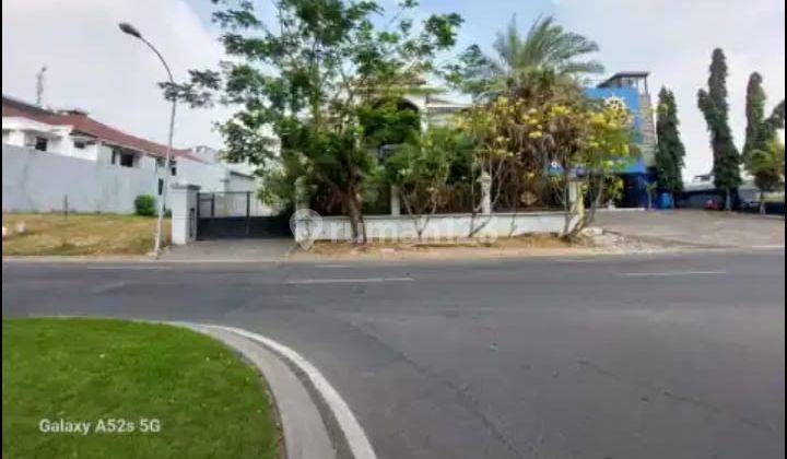 Rumah Kontrakan 2 Lantai Bagus Unfurnished SHM di Disewakan Rumah Raya Citraland Surabaya, Surabaya 1