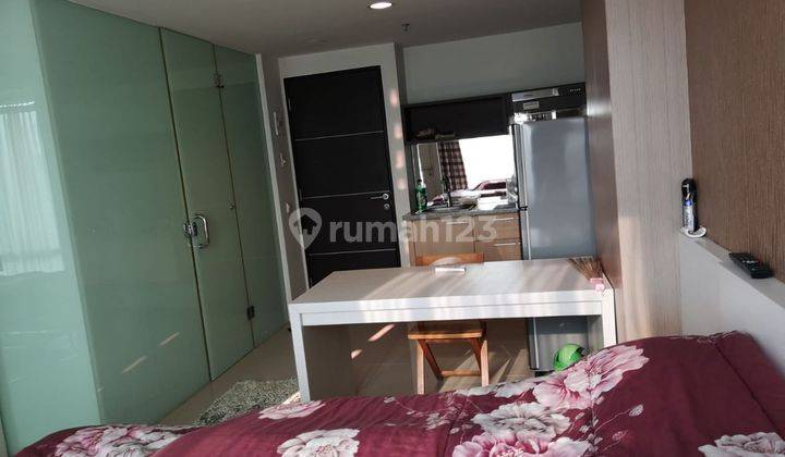 Apartemen The Square Bagus Furnished 1br dekat UK petra 3